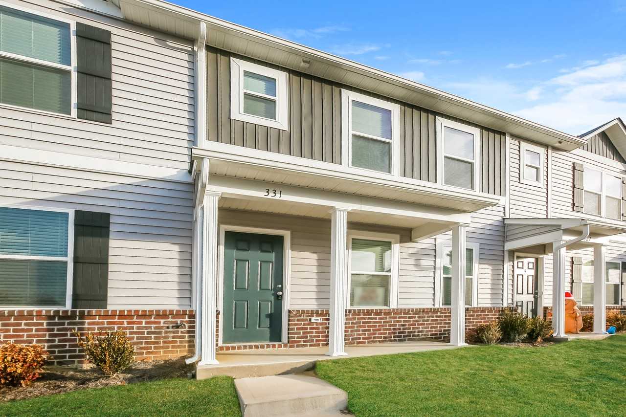 331 Century Dr - Photo 5 of 19