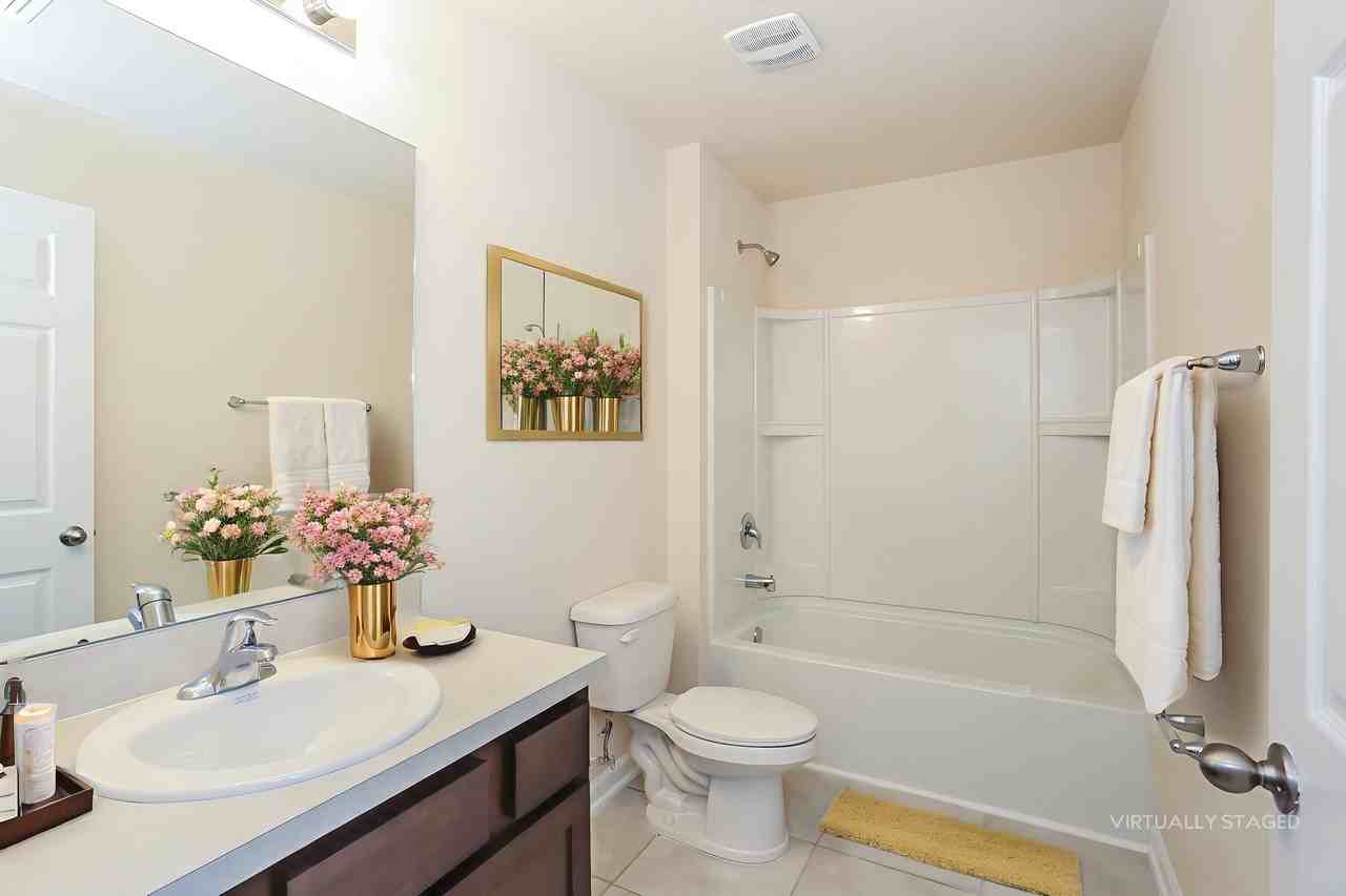 86728 Mainline Rd - Photo 7 of 24