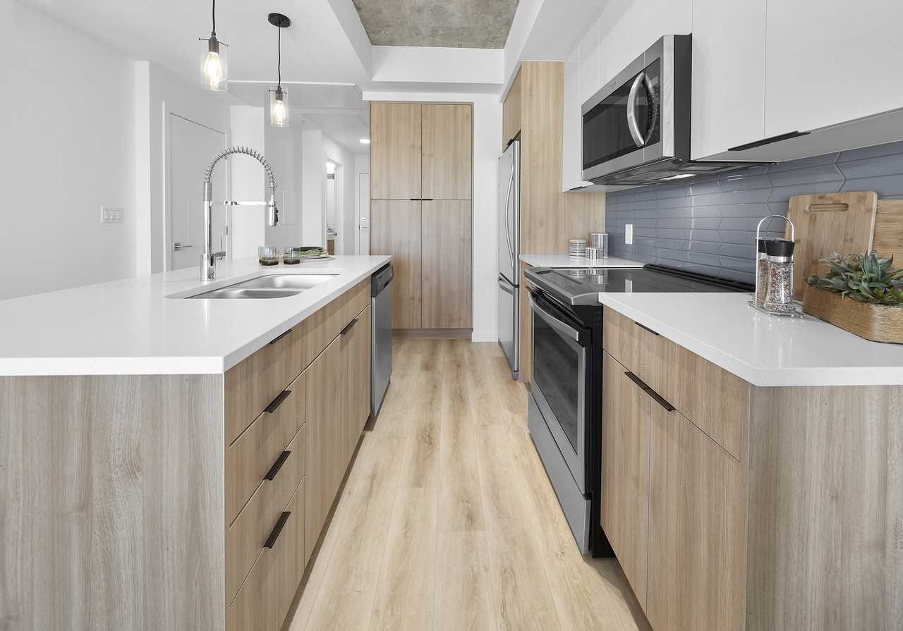 Augustana - Photo 3 of 50