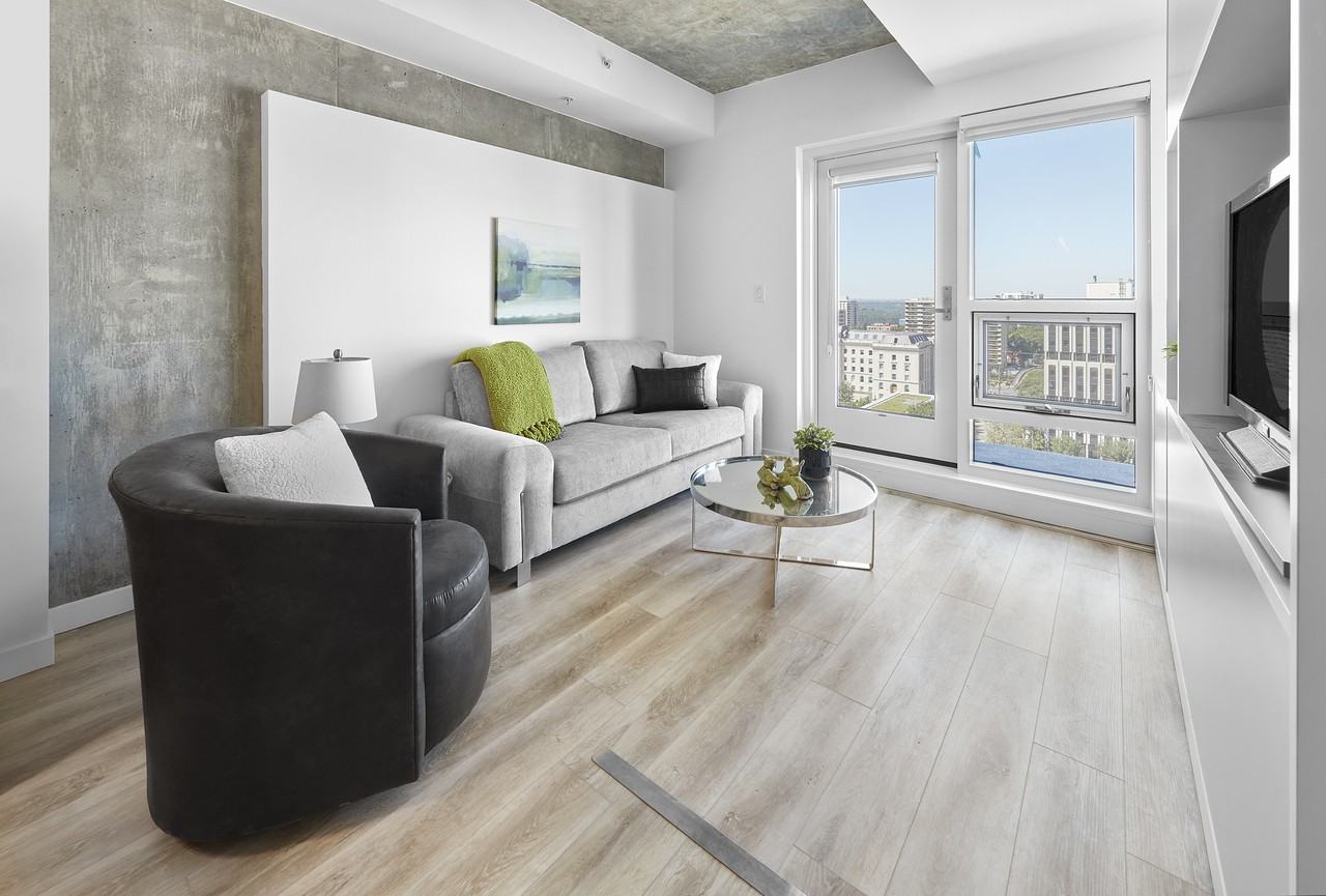 Augustana - Photo 4 of 50