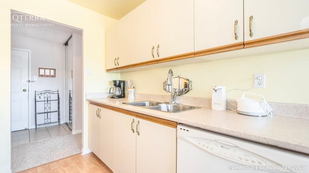 705-65 Highland Crescent, Kitchener, Ontario N2M 5M8 - Photo 2 of 13