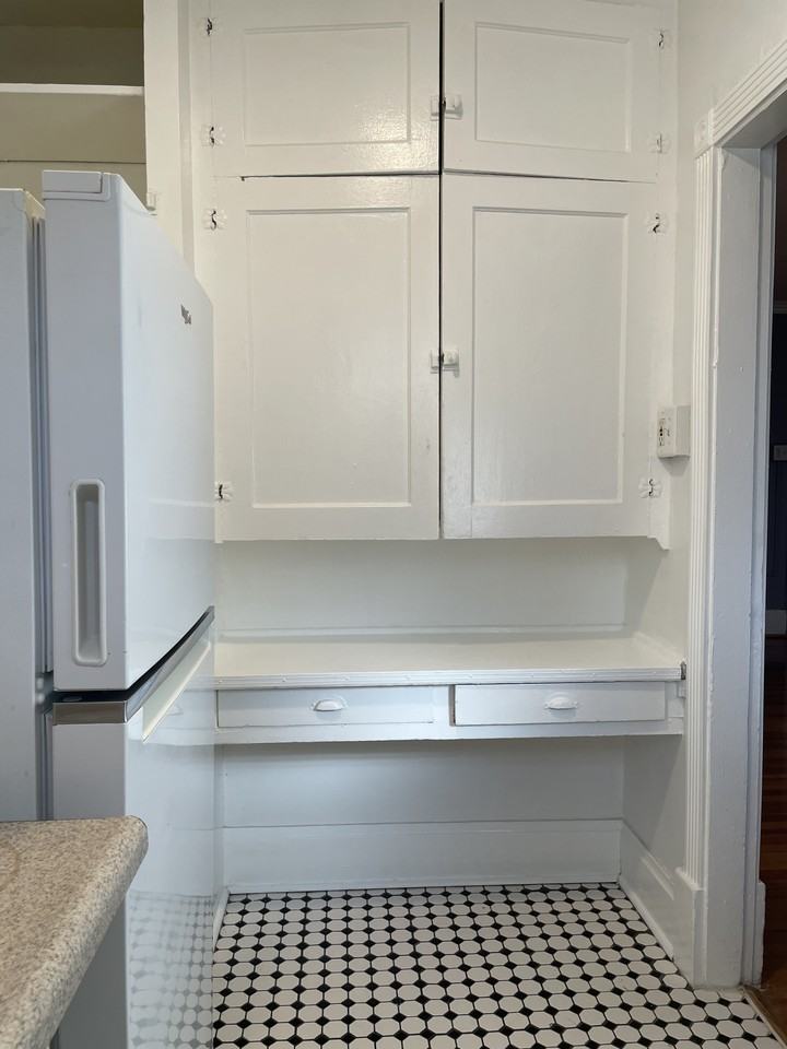 1260 Pennsylvania Street - Photo 7 of 23