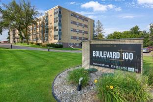 Boulevard 100 Apartments - Photo 1 of 1