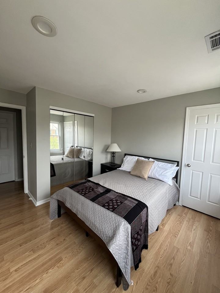 35 Rutgers Drive2- Standard Hallway - Photo 2 of 18