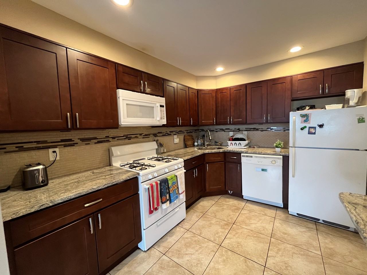 35 Rutgers Drive2- Standard Hallway - Photo 7 of 18