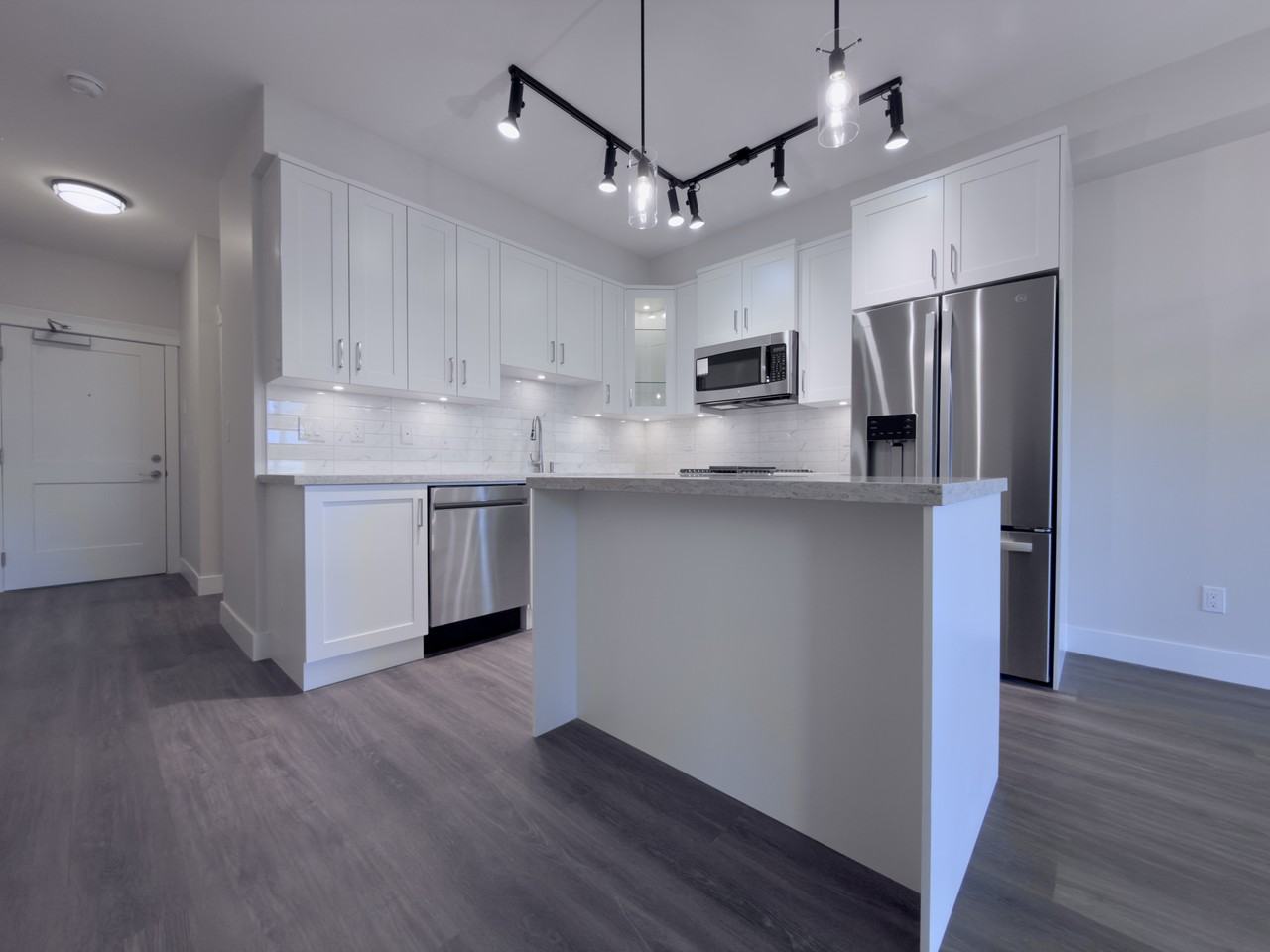 20926 83 Avenue #306 - Photo 3 of 18