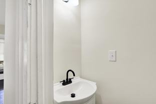 626 N Riley Ave #628 - Photo 1 of 1