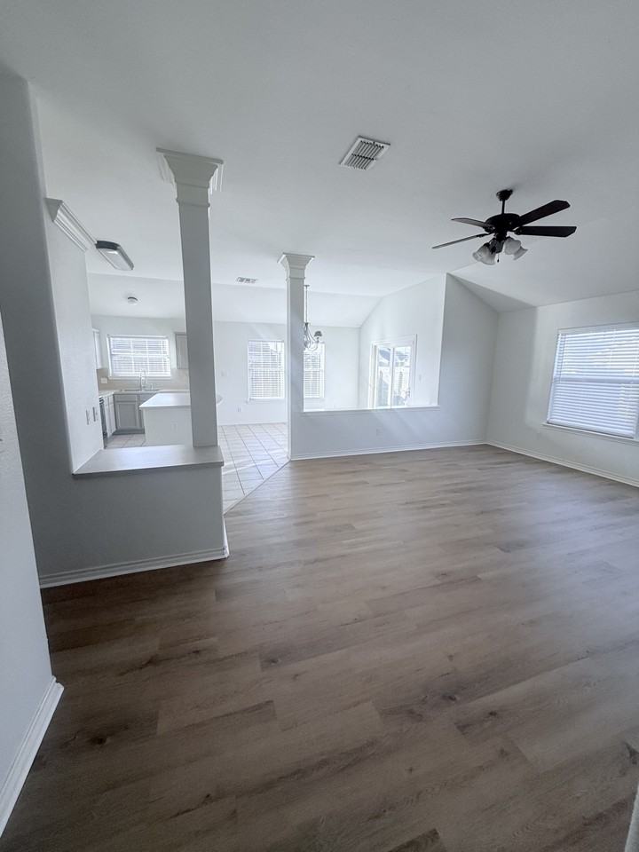 2301 Tropical Wind Dr #NA - Photo 3 of 20