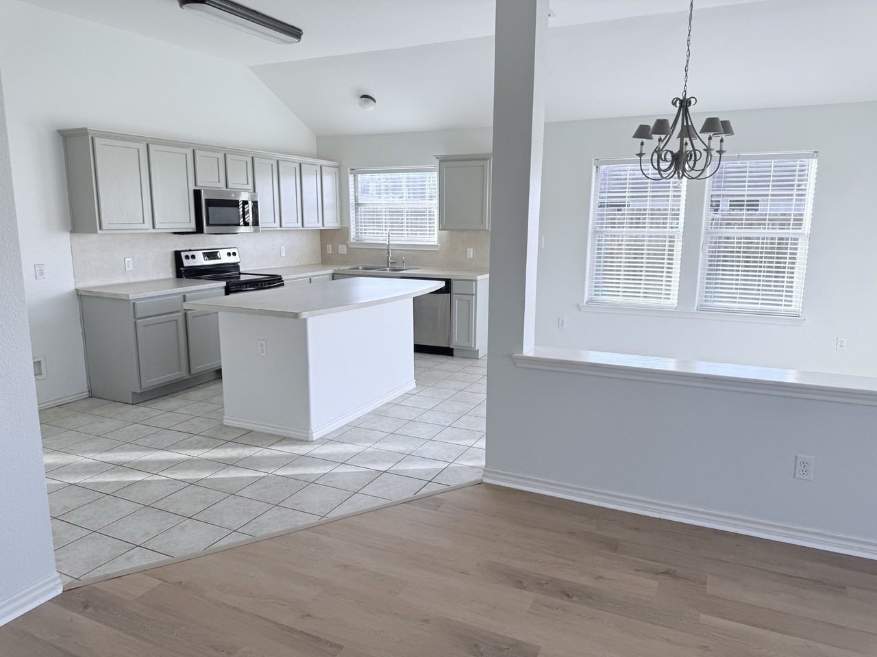 2301 Tropical Wind Dr #NA - Photo 5 of 20