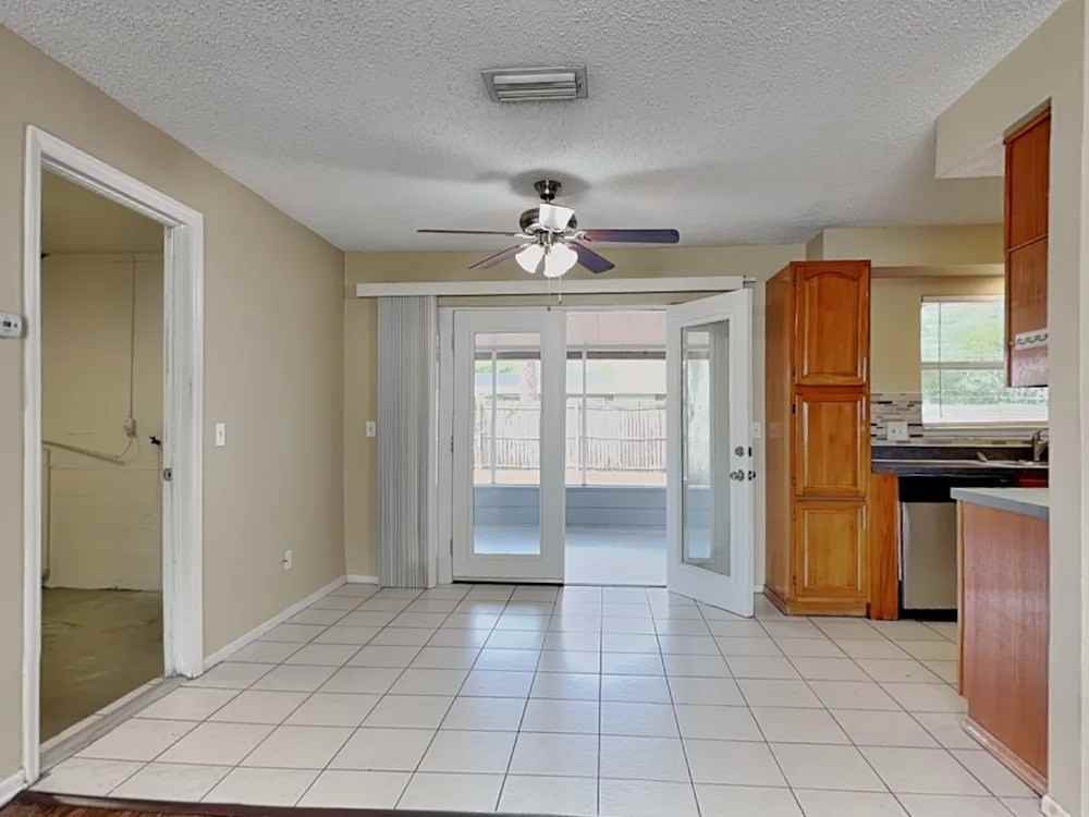 1750 Thames St, Clearwater, Fl, 33755 #NA - Photo 2 of 15