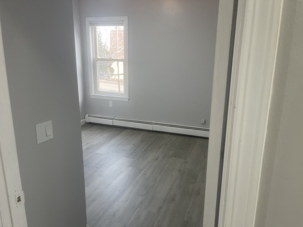 12 Fairview Ave #4 - Photo 6 of 8