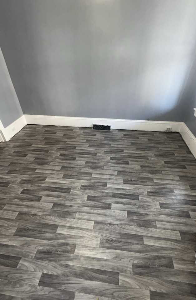 144 S Mulberry St #NA - Photo 3 of 4