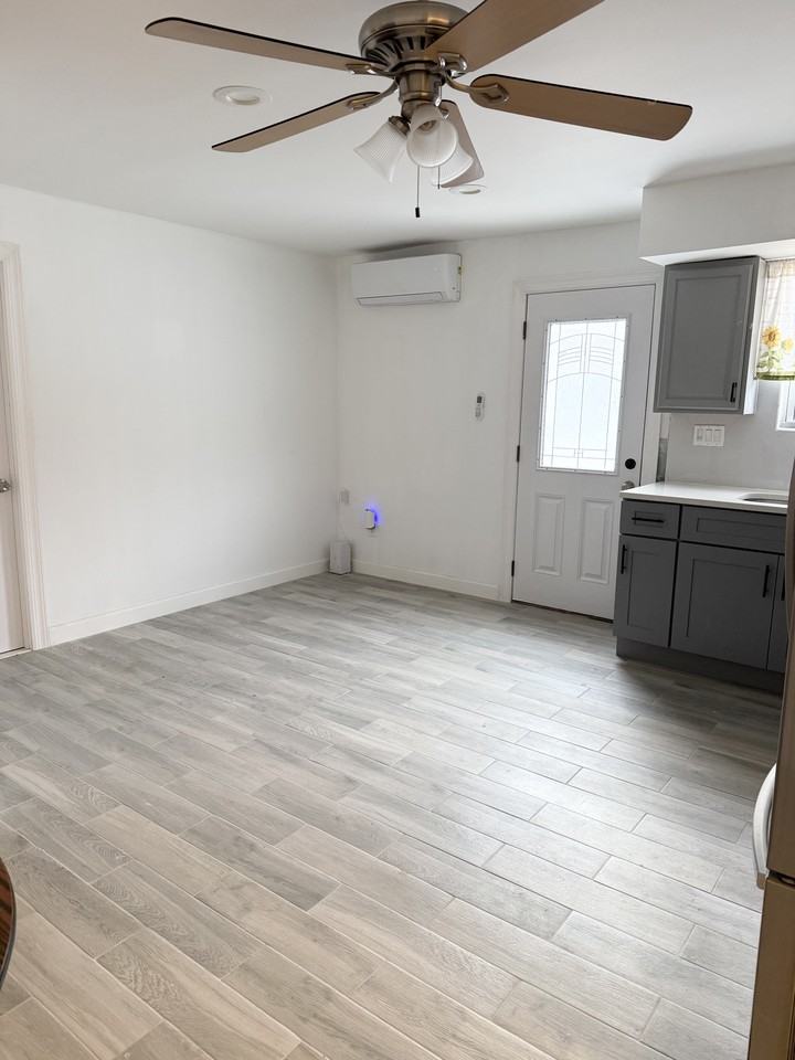 4 Lisa Ln #NA - Photo 4 of 8