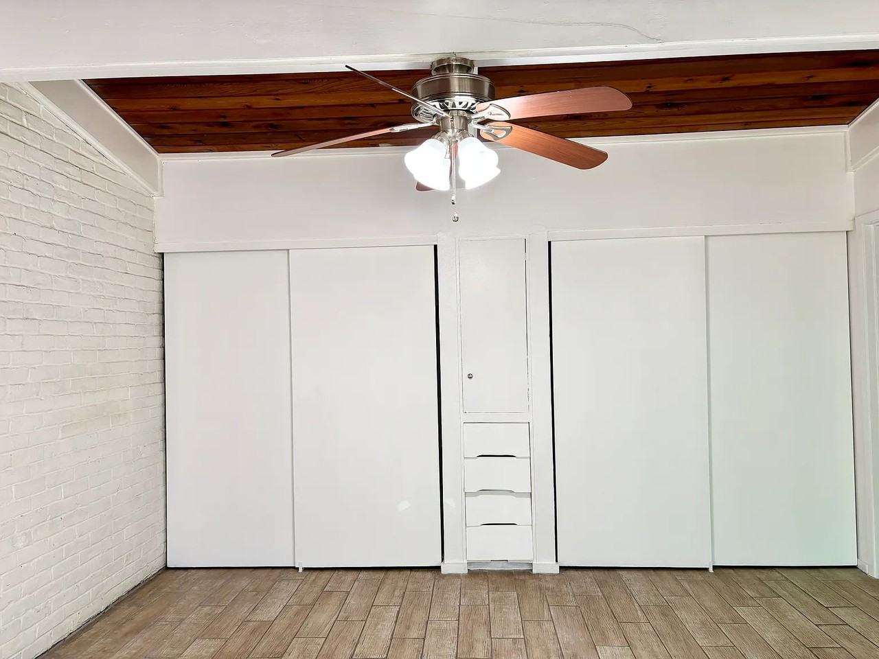 111 W Janin Cir #NA - Photo 2 of 15