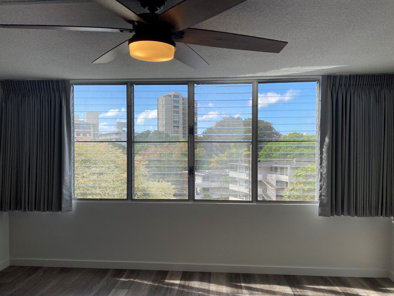 1550 Wilder Ave - Photo 3 of 12