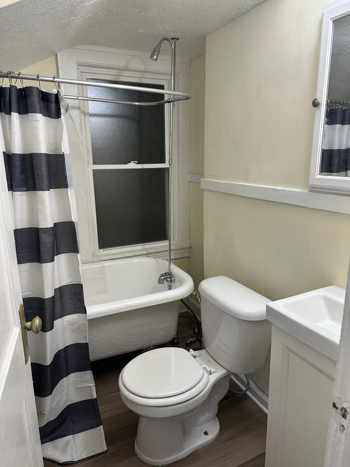 3412 W 94th St #UP - Photo 4 of 6