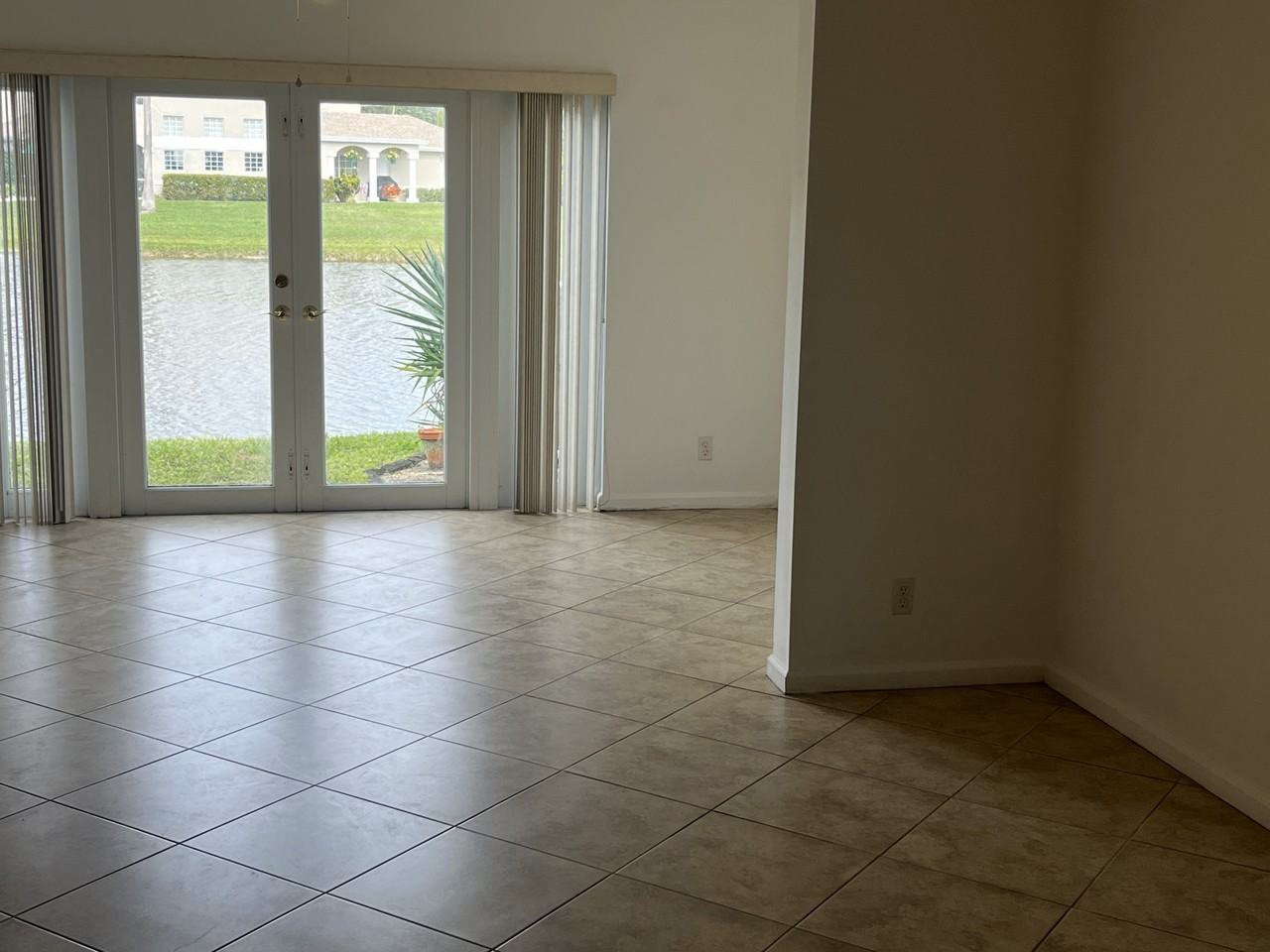 9203 Boca Gardens Cir S #D - Photo 3 of 10