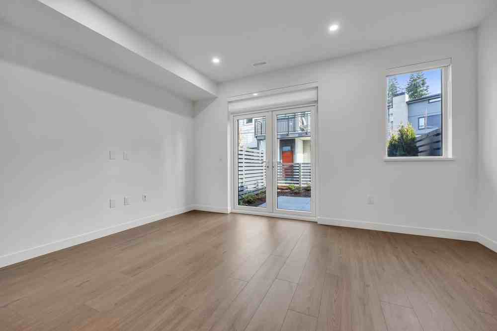 3535 Highland Drive #137 - Photo 5 of 31