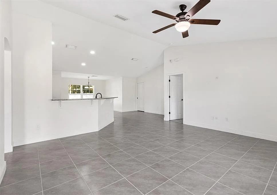 8961 Se Highway 42 #NA - Photo 3 of 20