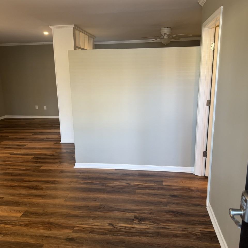 1437 Fernwood Glendale Rd #A - Photo 4 of 17