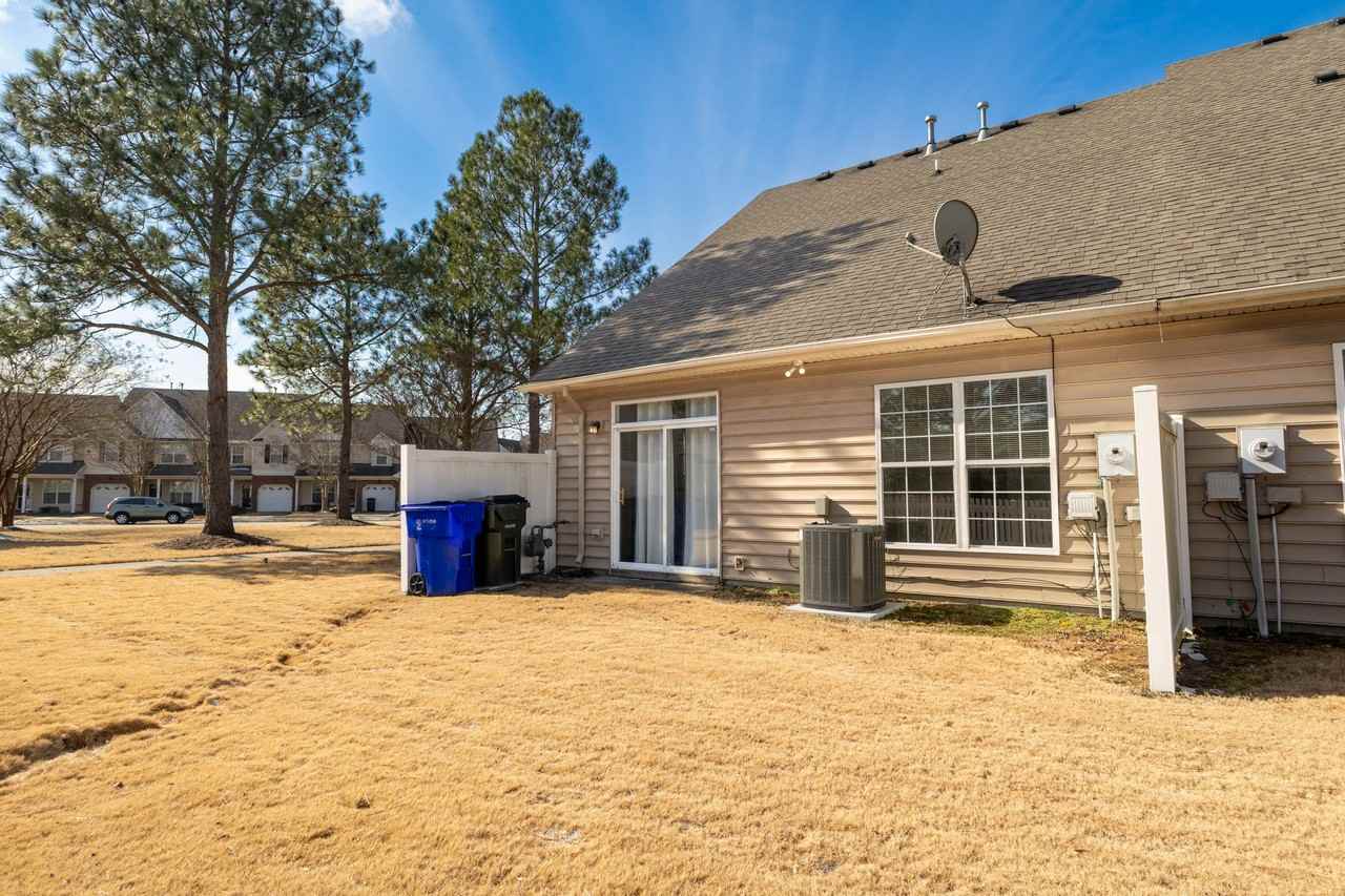 2021 Livingston St #1 - Photo 2 of 24