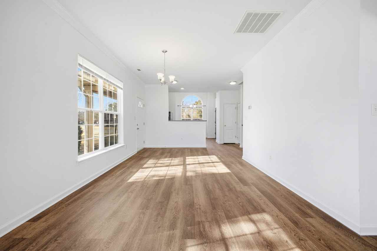 2021 Livingston St #1 - Photo 7 of 24