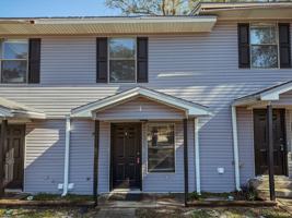 featured image of 590 Hill Ln #80