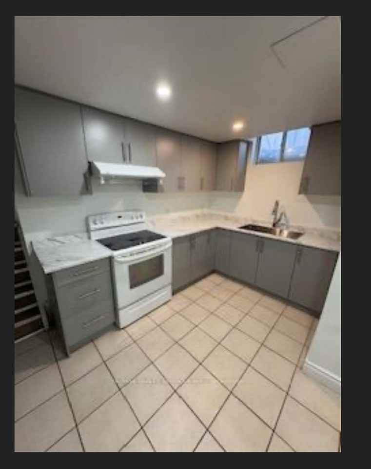 41 Manitou Crescent - Photo 6 of 15