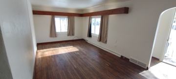 featured image of 609 Crider Ave Ne #1