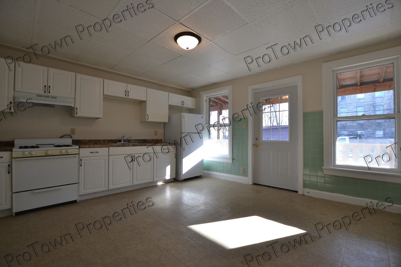 258 Western Avenue #2W - Photo 5 of 8