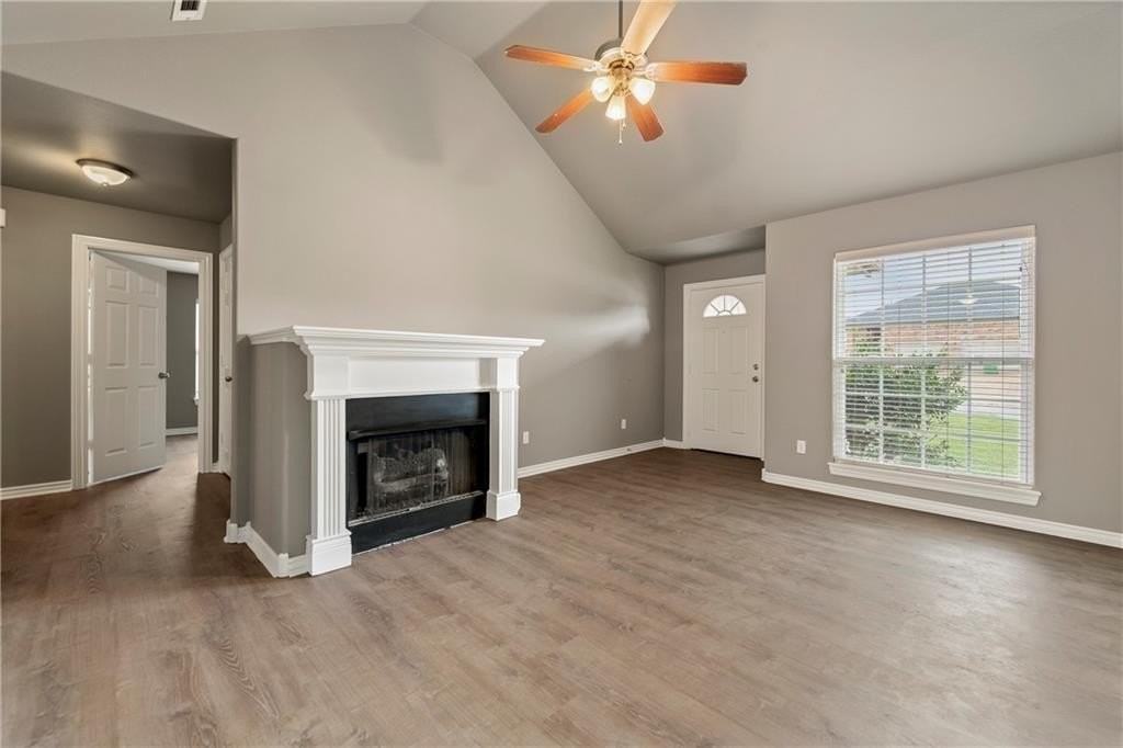 263 Copper Oaks Dr - Photo 2 of 16