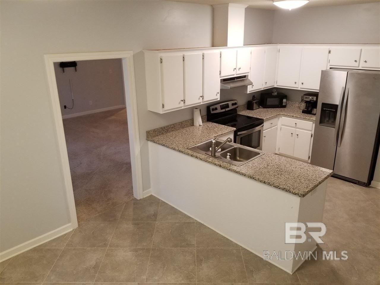 105 Diane Cir - Photo 6 of 14