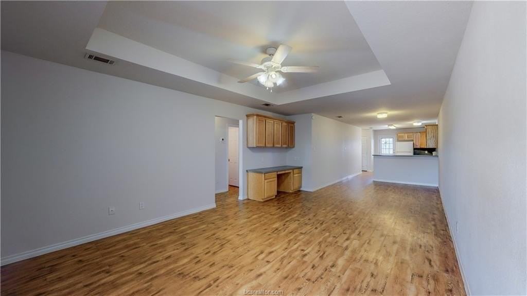 1005 Crepe Myrtle Ct - Photo 5 of 34