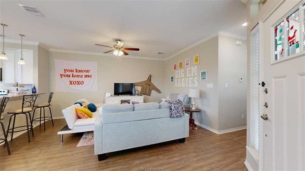 2019 Harvey Mitchell Pkwy S - Photo 4 of 39