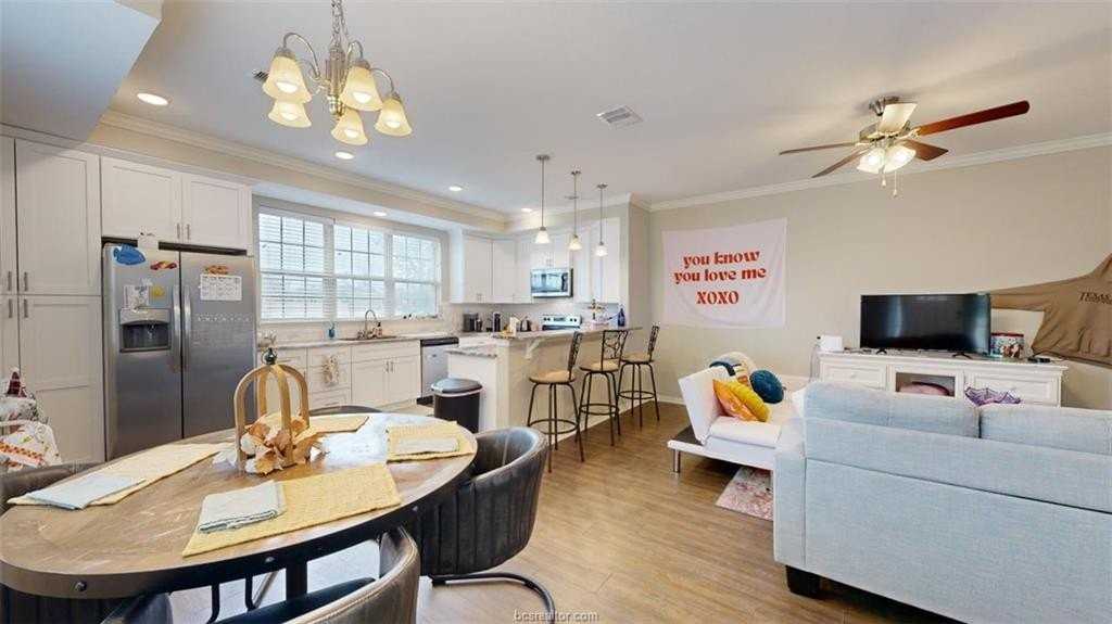 2019 Harvey Mitchell Pkwy S - Photo 5 of 39