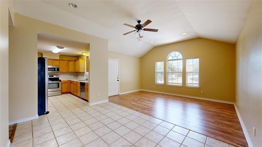 2326 Trace Mdws - Photo 6 of 30