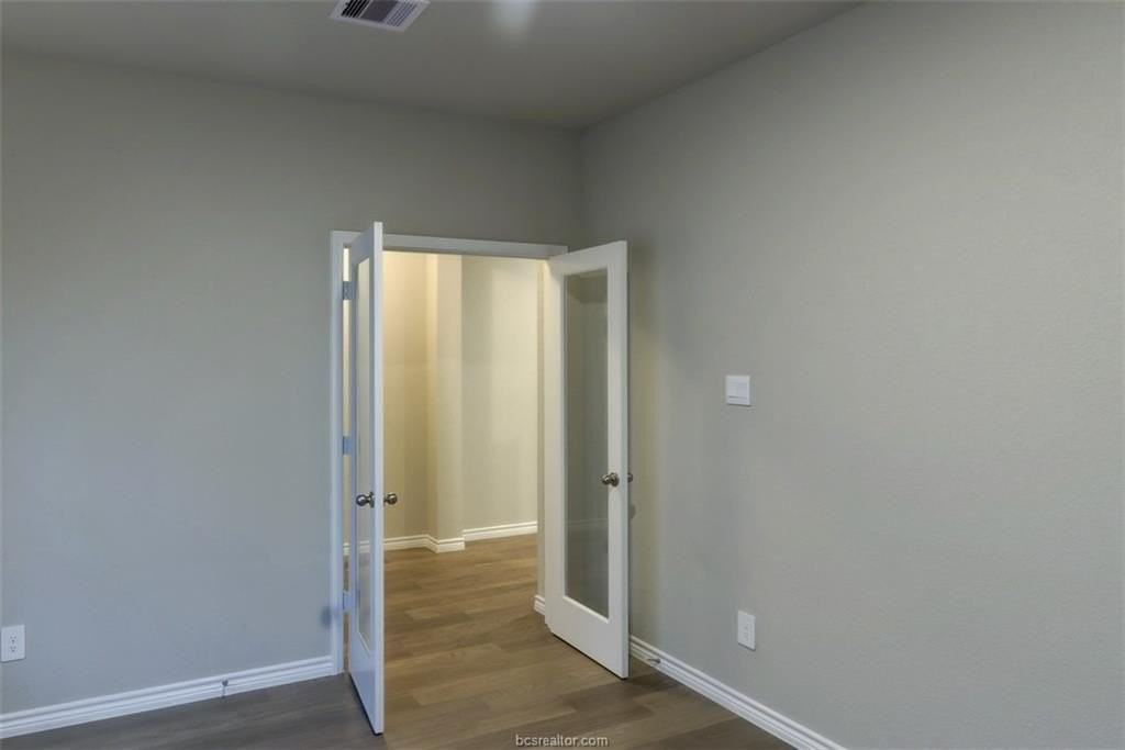 1202 Canton Dr - Photo 3 of 31