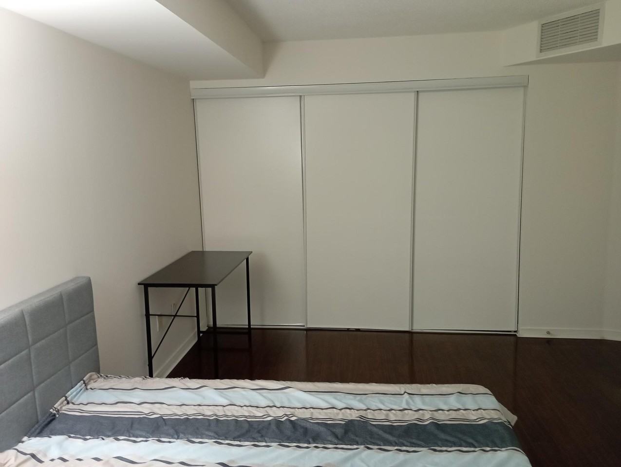 18 Valley Woods Road - Photo 2 of 14