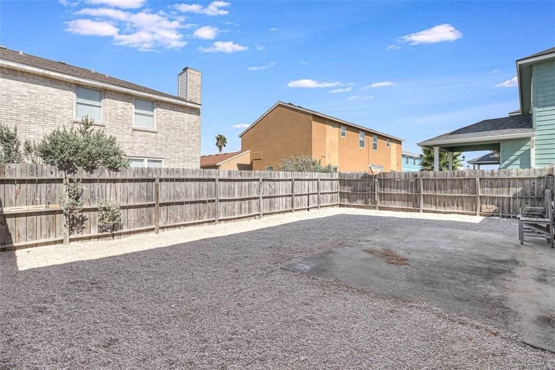 15513 Palmira Ave Apt B #B - Photo 6 of 39