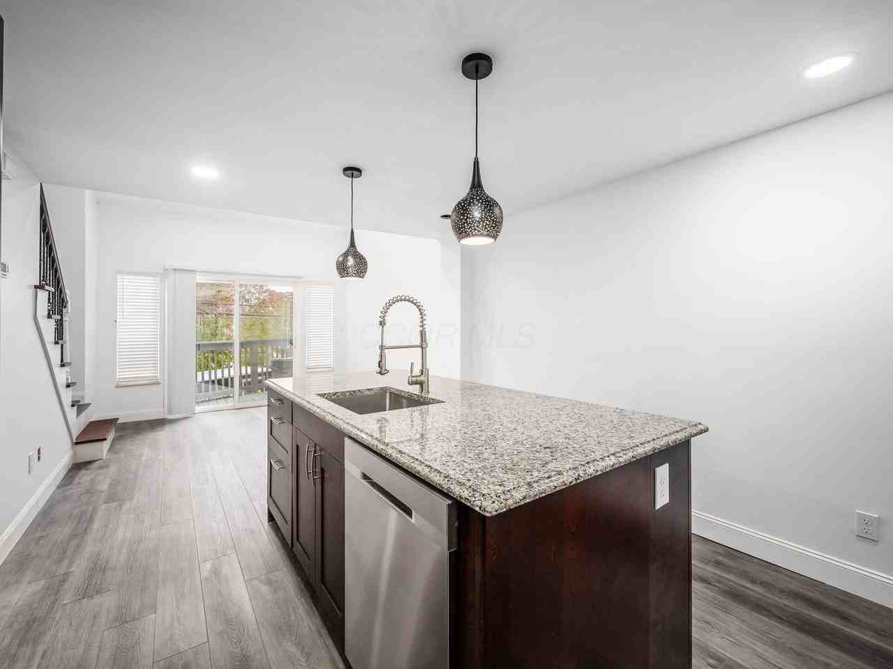 3531 Sunset Dr - Photo 2 of 25