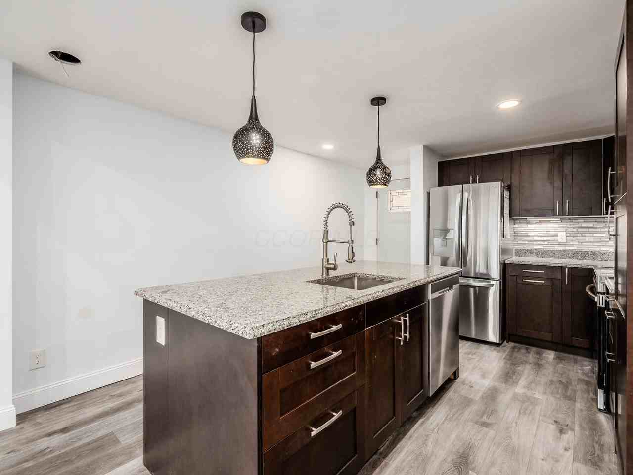 3531 Sunset Dr - Photo 5 of 25