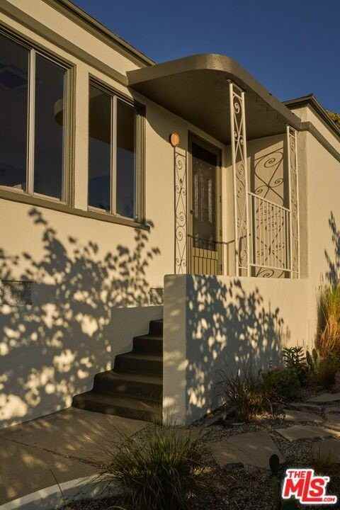 4801 O Sullivan Dr - Photo 2 of 39