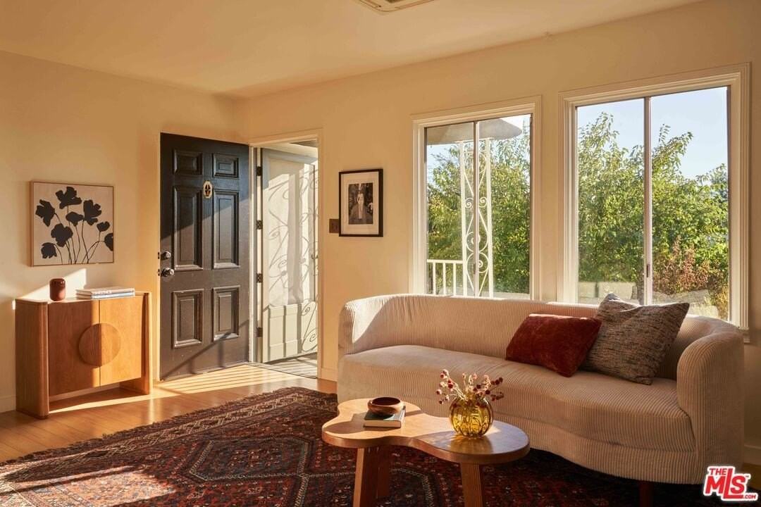 4801 O Sullivan Dr - Photo 3 of 39