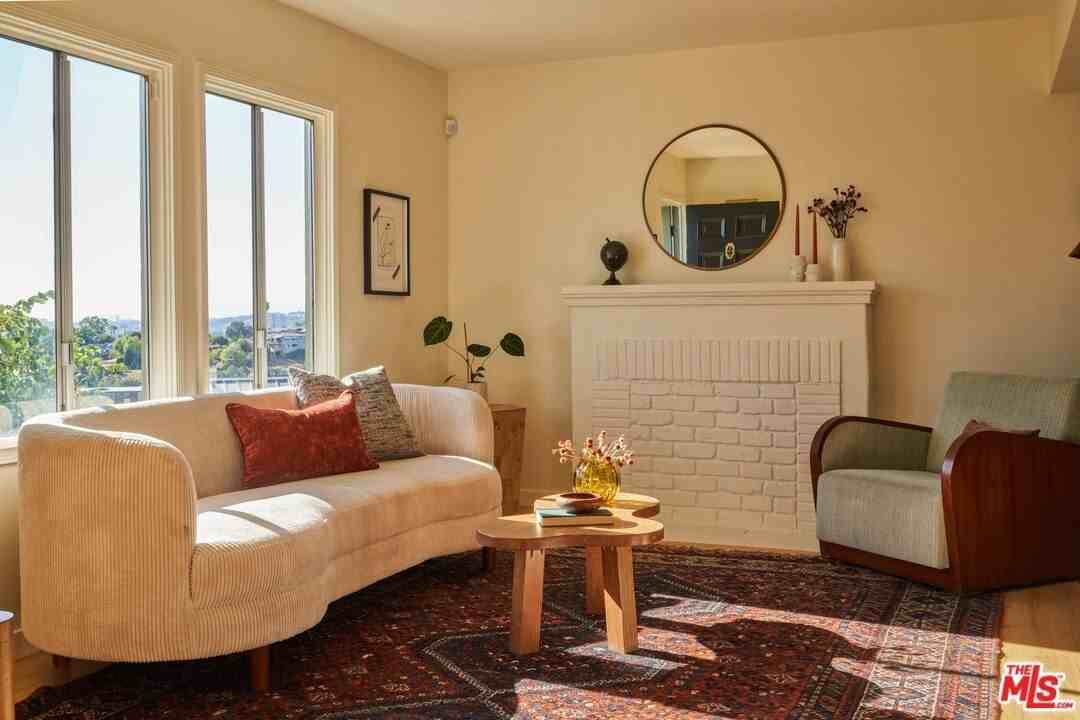 4801 O Sullivan Dr - Photo 4 of 39