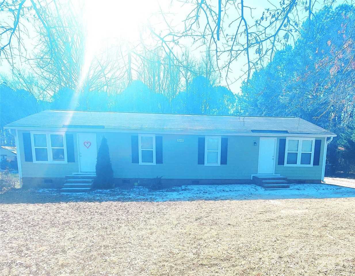 5349 Hemby Rd Unit B #B