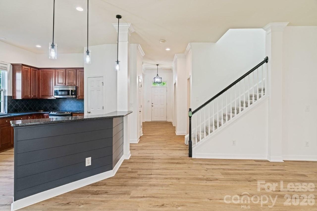 17810 Overland Forest Dr - Photo 6 of 26