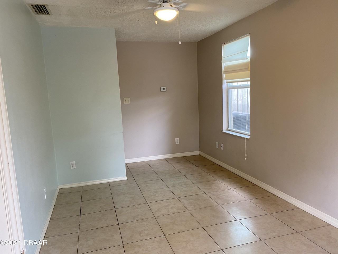 420 Miriam Ave Unit 420 1/2 #420-1-2 - Photo 5 of 32