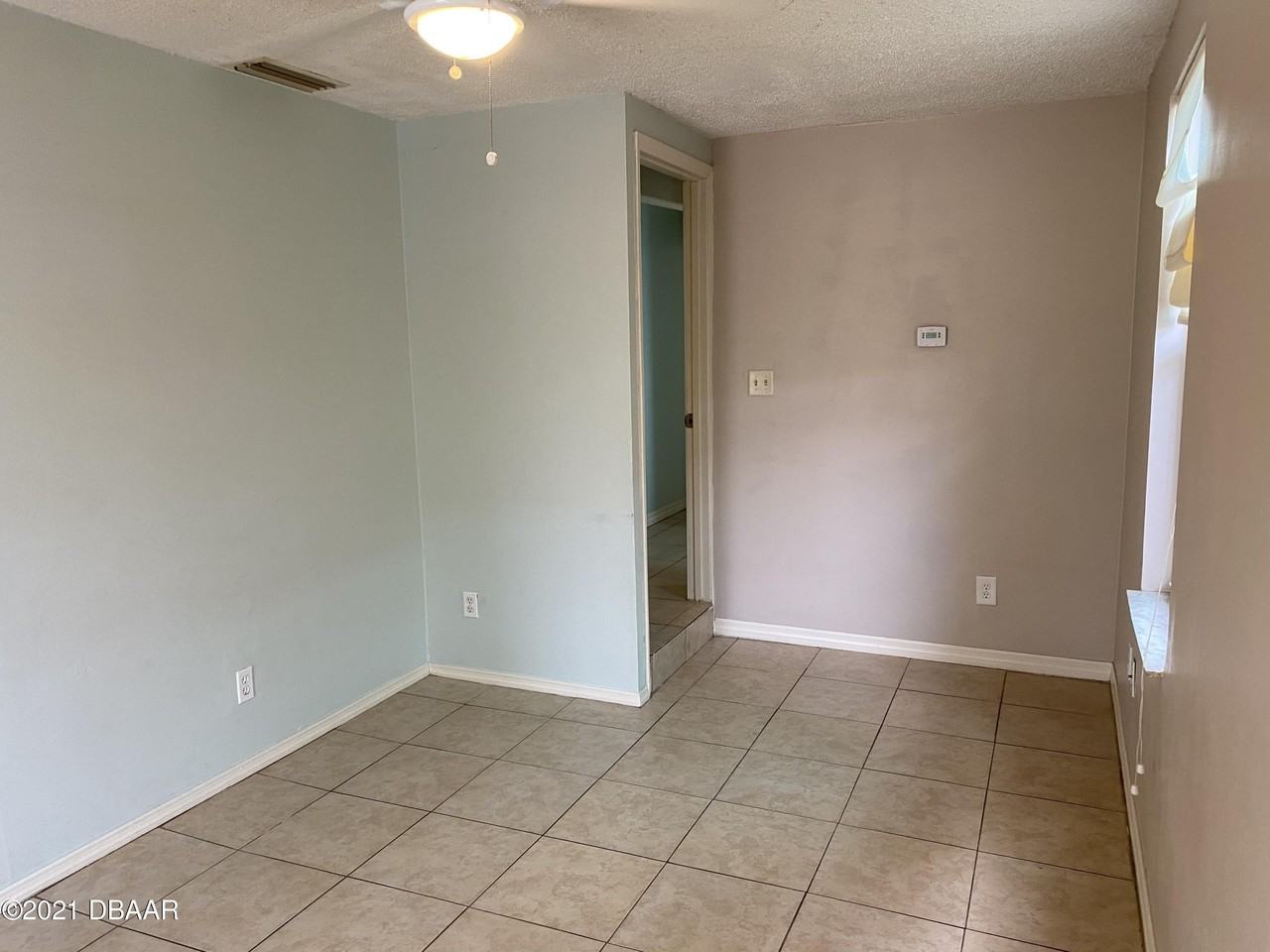 420 Miriam Ave Unit 420 1/2 #420-1-2 - Photo 7 of 32