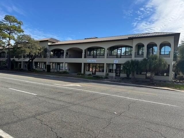 139 Beal Pkwy Se Unit 203 #203 - Photo 6 of 7