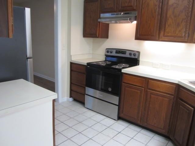 800 Bay Dr Apt 7 #7 - Photo 3 of 50